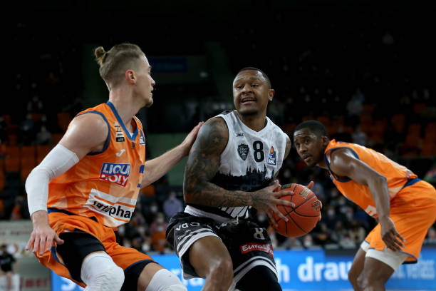 人开始关注 人开始关注