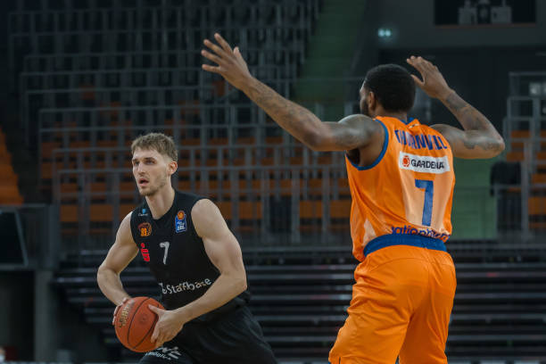 负的关键因 负的关键因