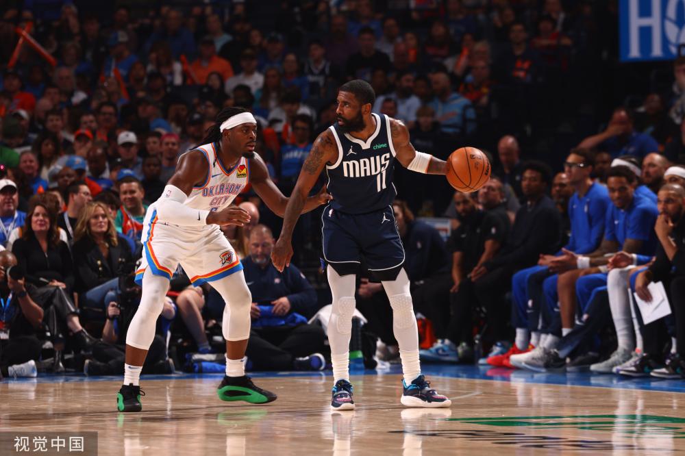 随着手球运 随着手球运